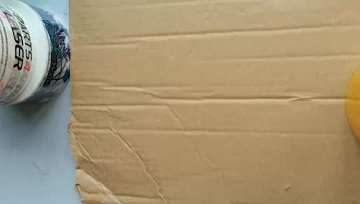 Adhesive test of packing tape